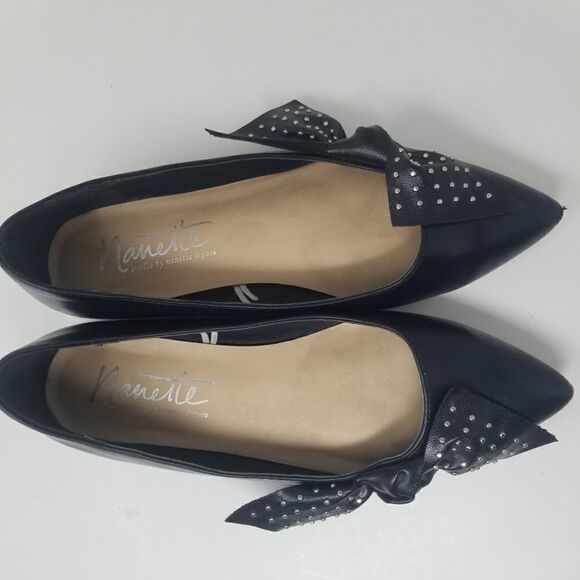 Annette Studio by Nanette Lepore. Cute flats with silver studded bow. - Picture 10 of 15